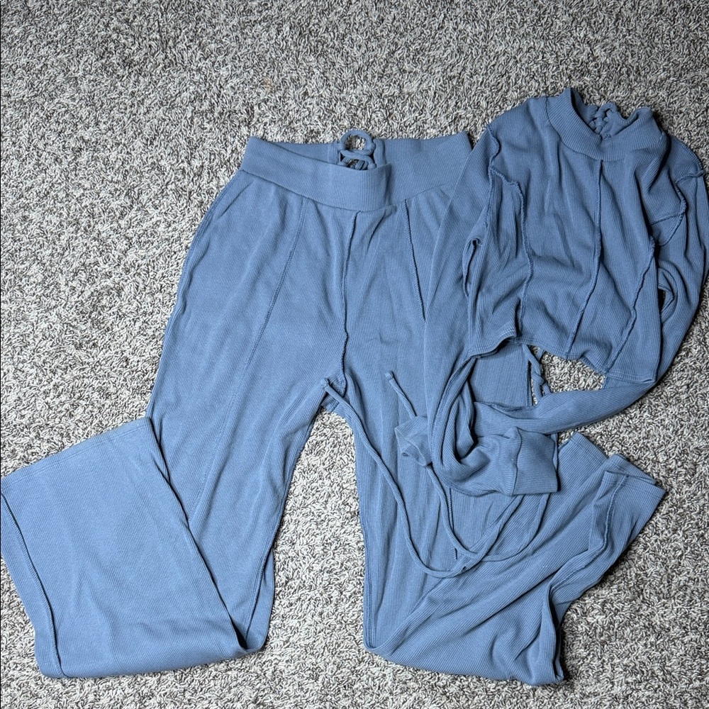Light Blue Two-Piece Knit Set - Top & Pants